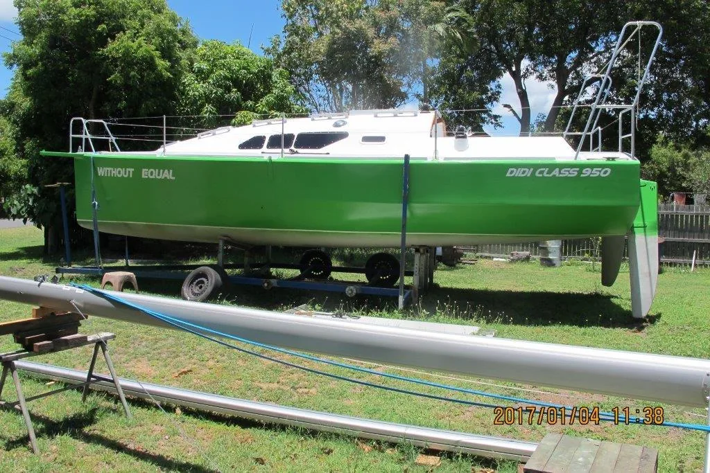 DIDI 950 sailing