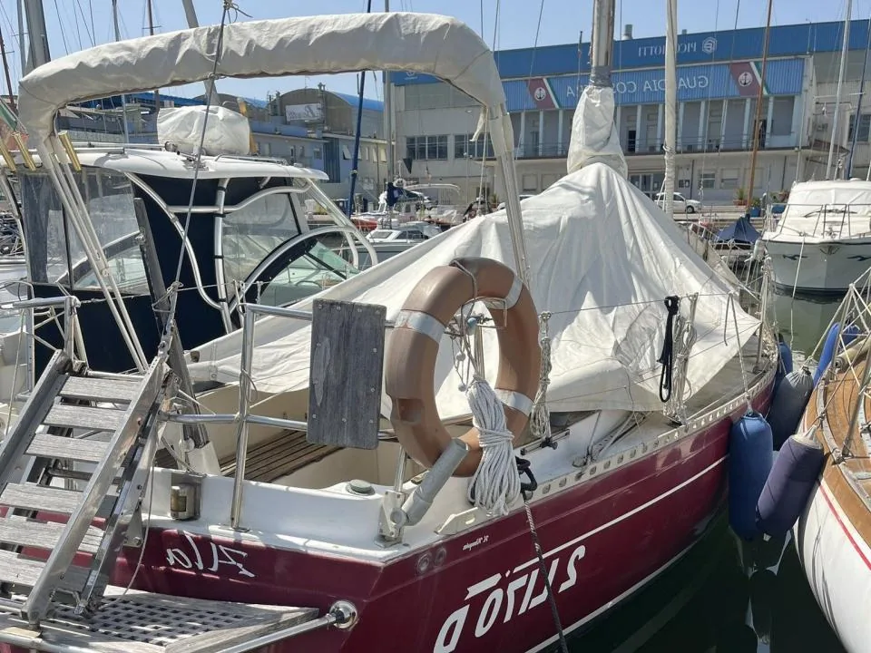 CHANCE 32 sailing
