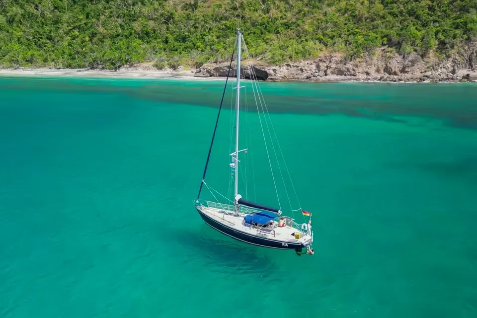 SORTILEGE sailing
