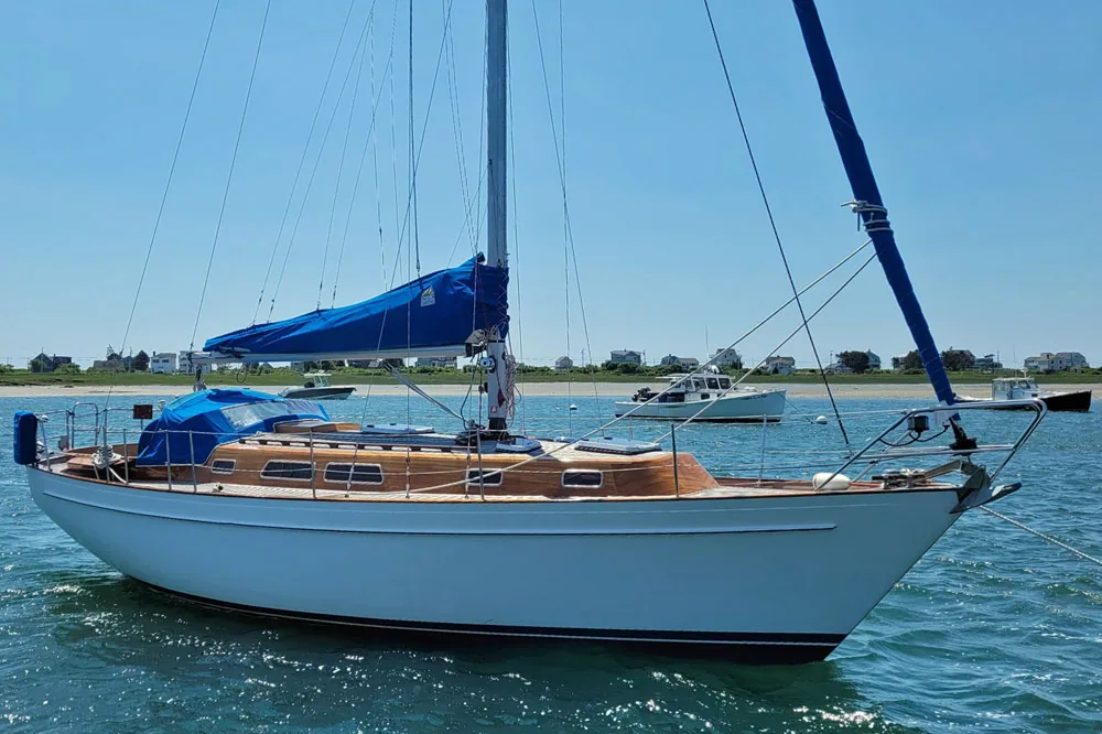 VINDO 45 sailing