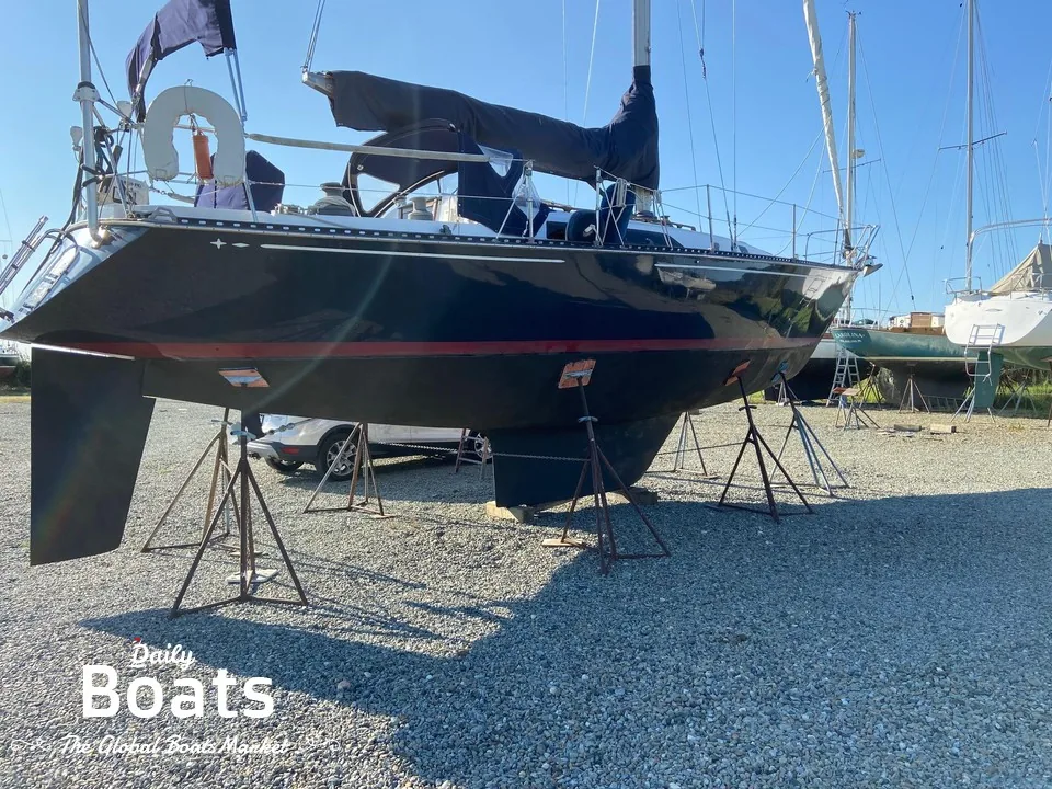 C&C 40 CB sailing
