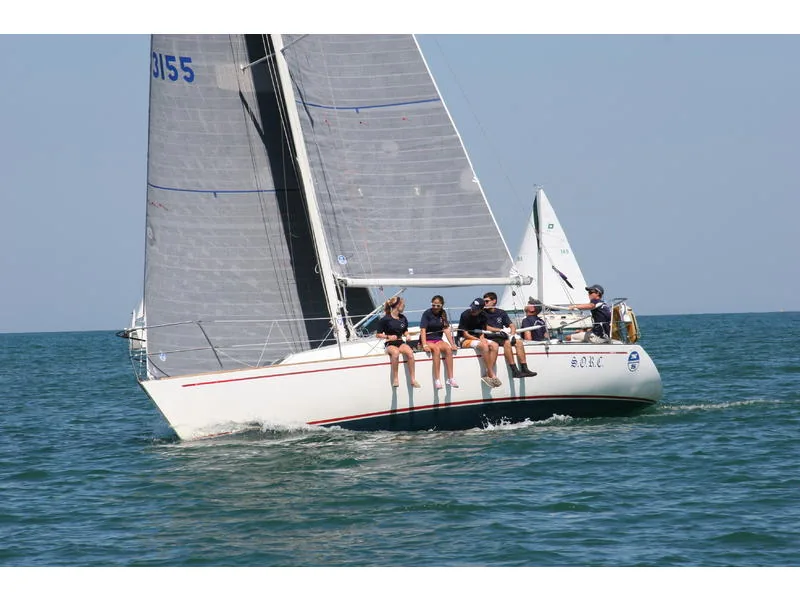 FRERS 30 sailing
