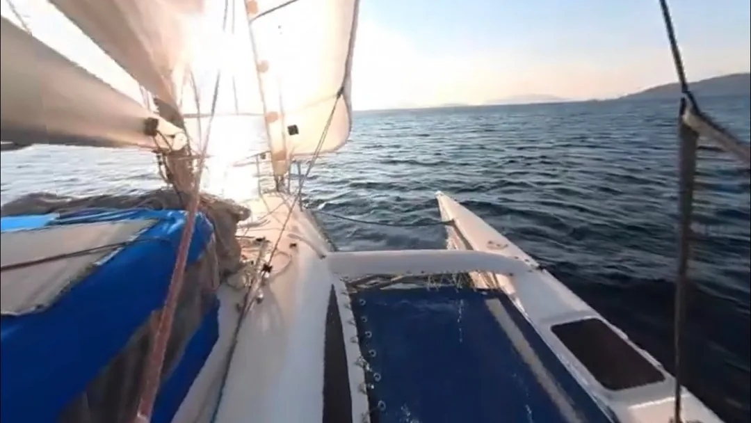 F24 MK2 sailing