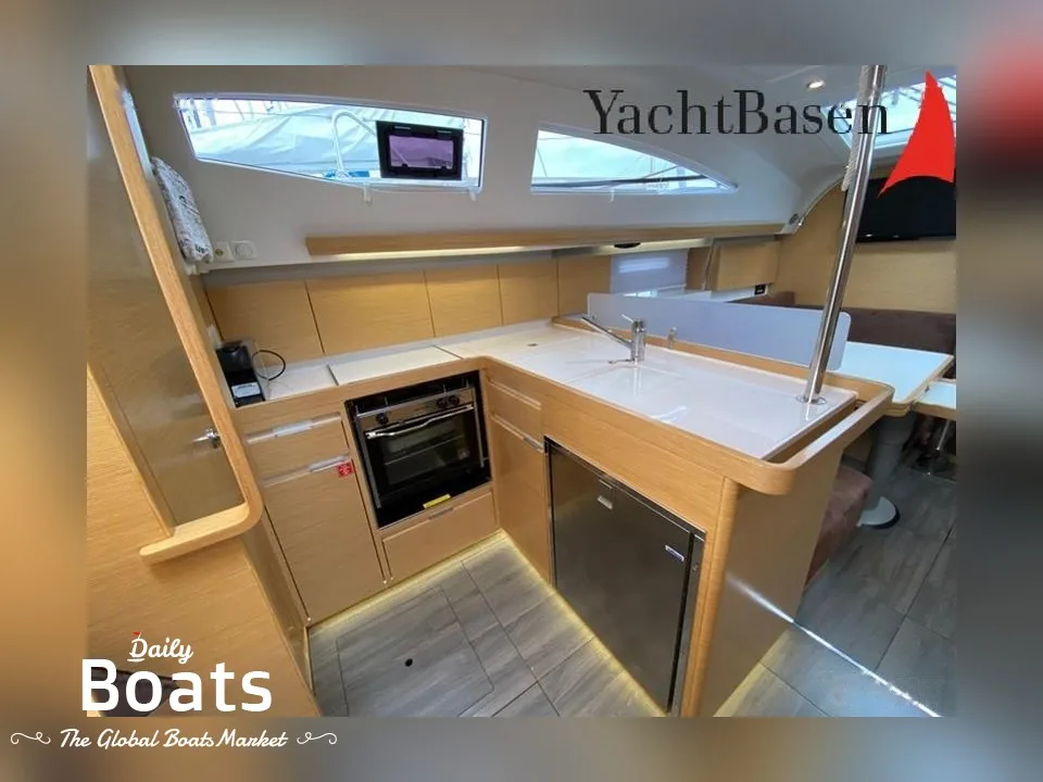 IMPRESSION 394 sailing
