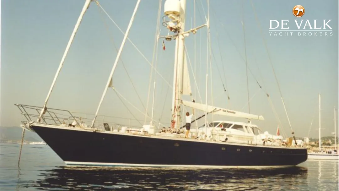 JONGERT 2800S sailing