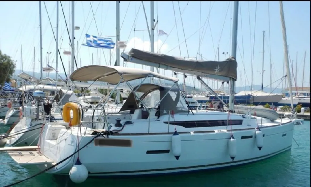 SUN ODYSSEY 419 sailing