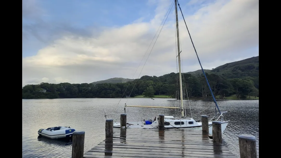 ACHILLES 24 sailing