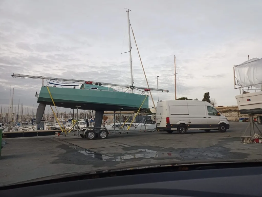 BEPOX 750 sailing