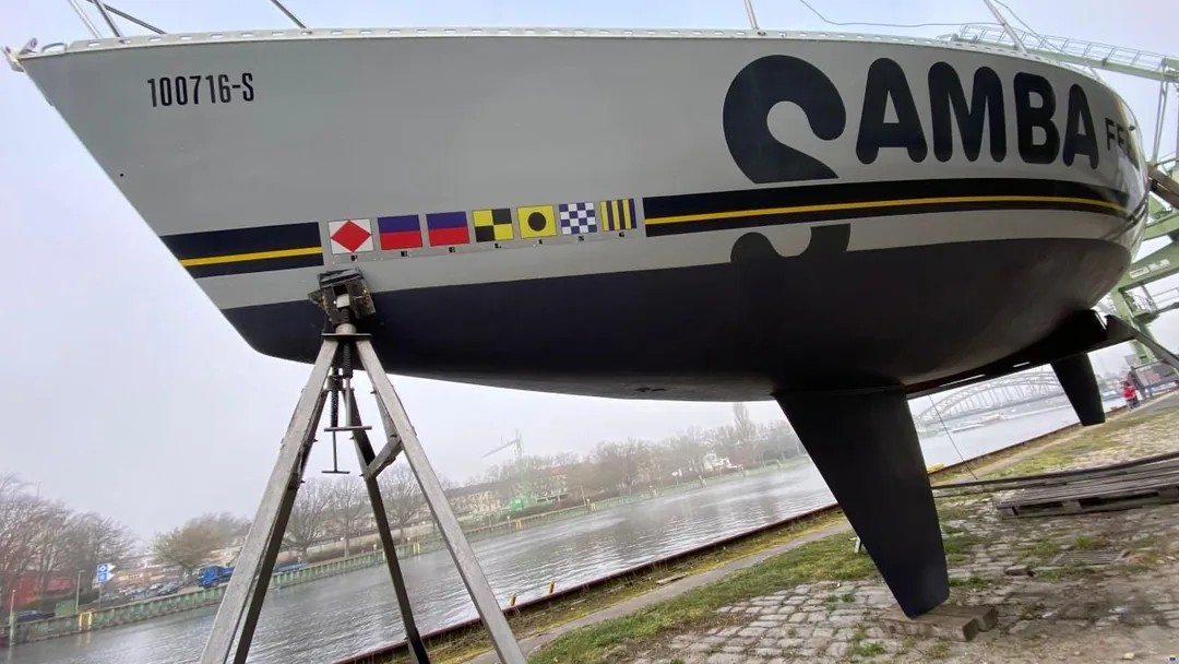 FEELING sailing