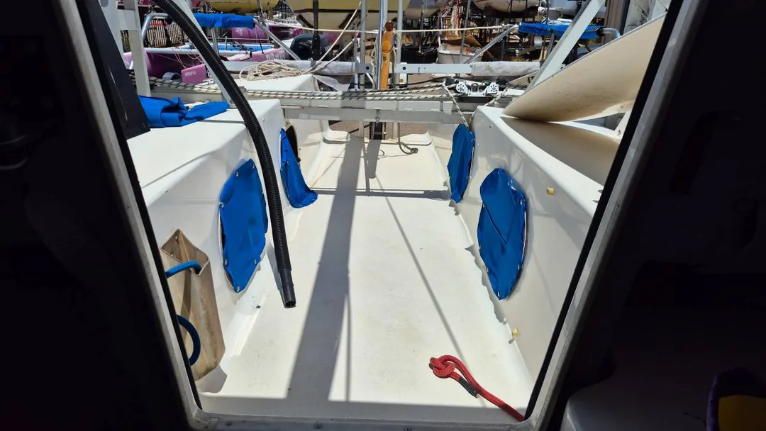 F28R sailing