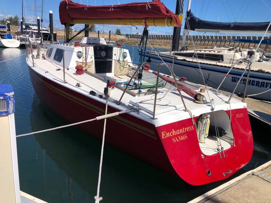 MUIRHEAD 11 CUSTOM sailing