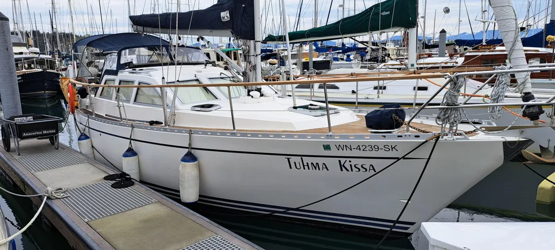 NAUTICAT 321 sailing