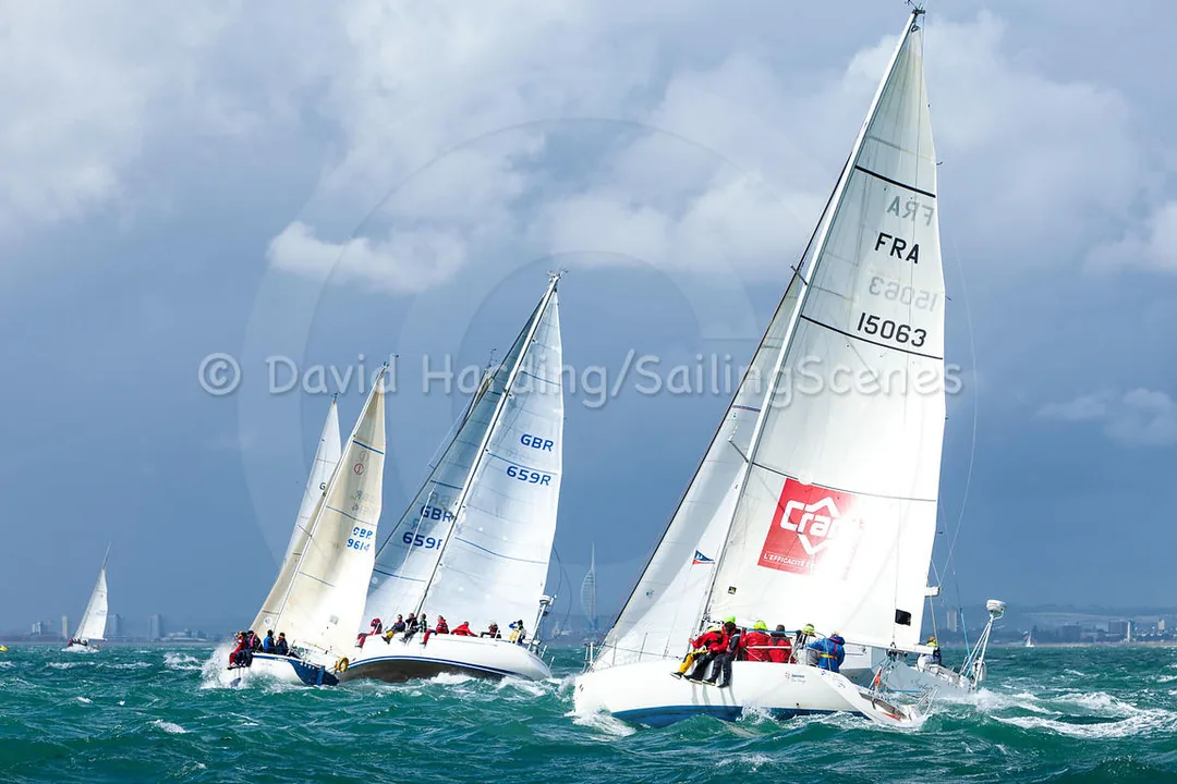 JEANNEAU OD 35 sailing
