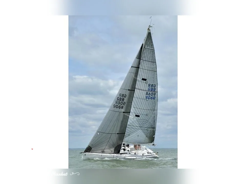 PRONAVIA 42 SPORT sailing