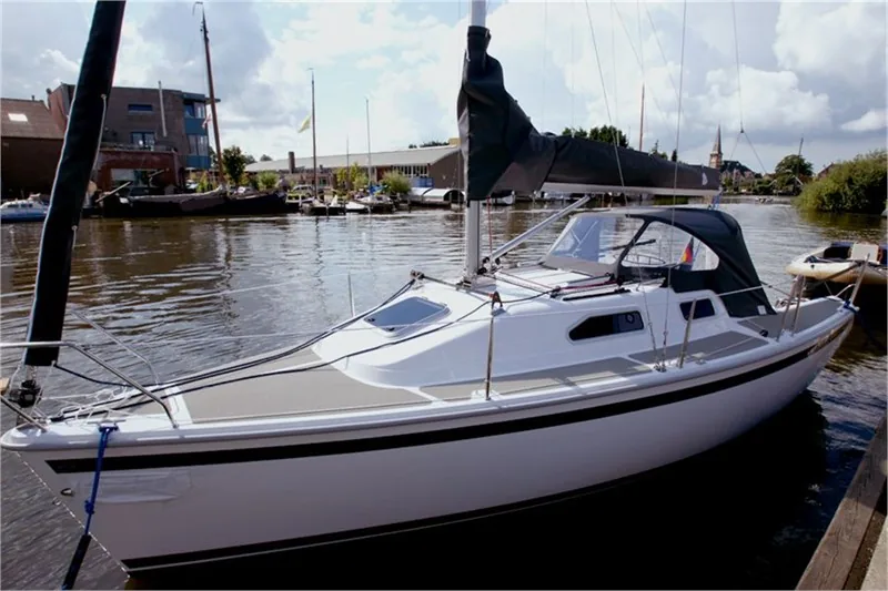 SAILART 24 sailing